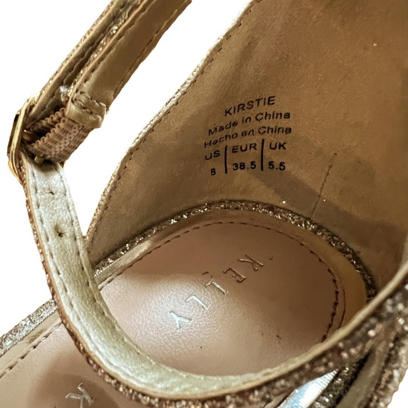 Kelly & Katie Kirstie Gold Glitter Heels Size 8 - Picture 9 of 11